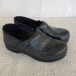 Dansko Black Tooled Leather Professional Clog